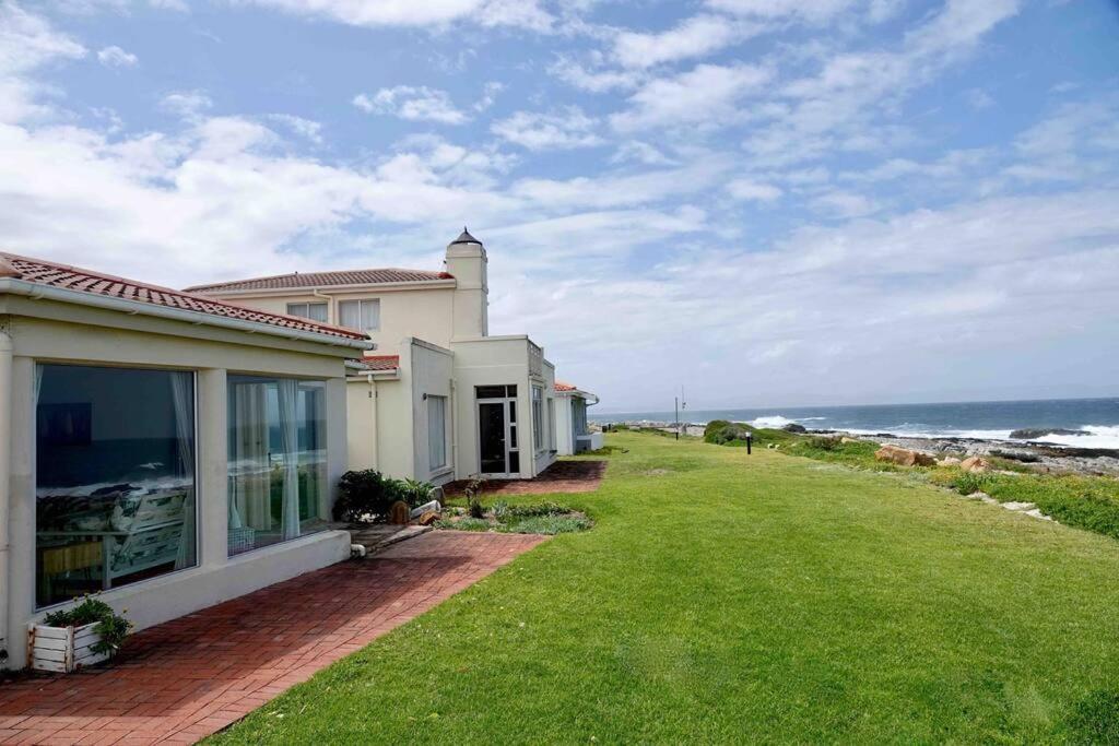 Whales & Waves Villa Hermanus Luaran gambar