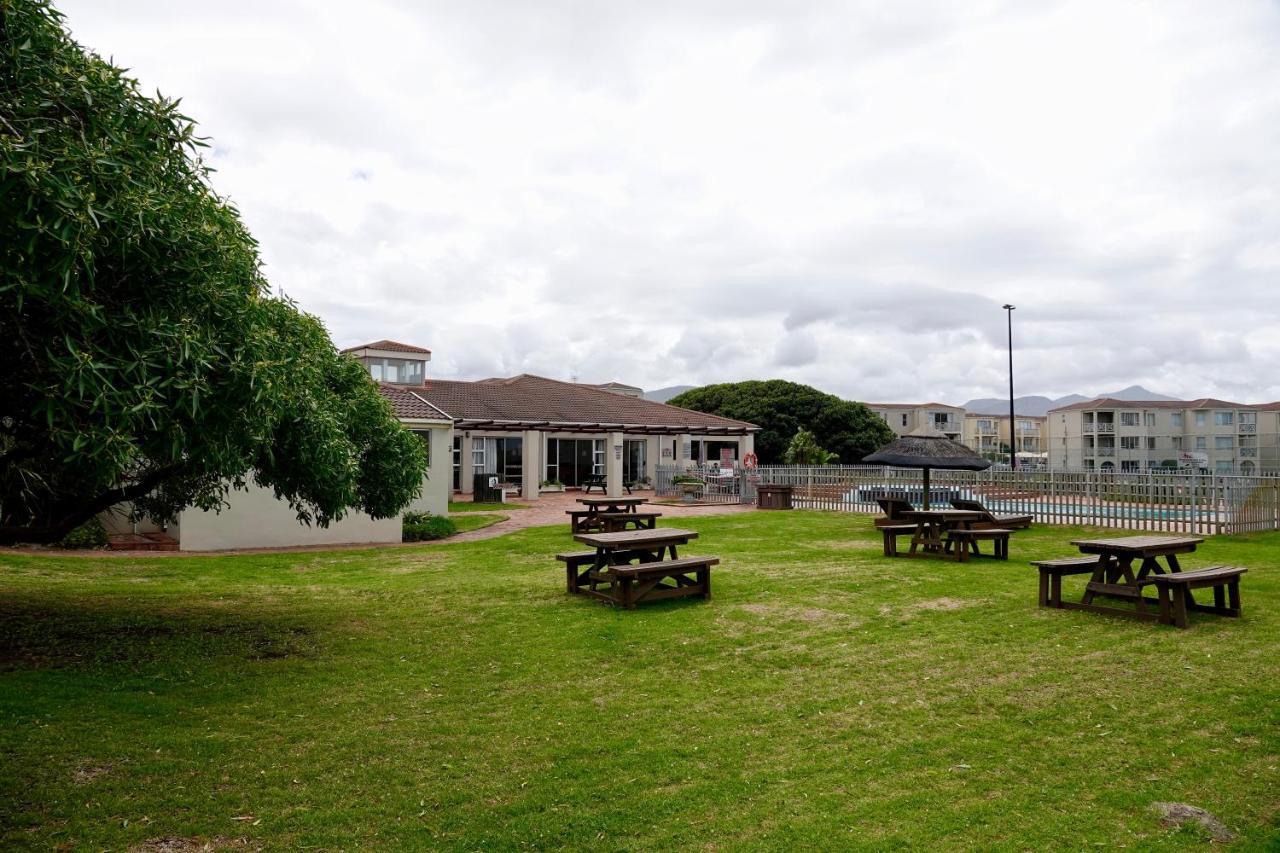 Whales & Waves Villa Hermanus Luaran gambar
