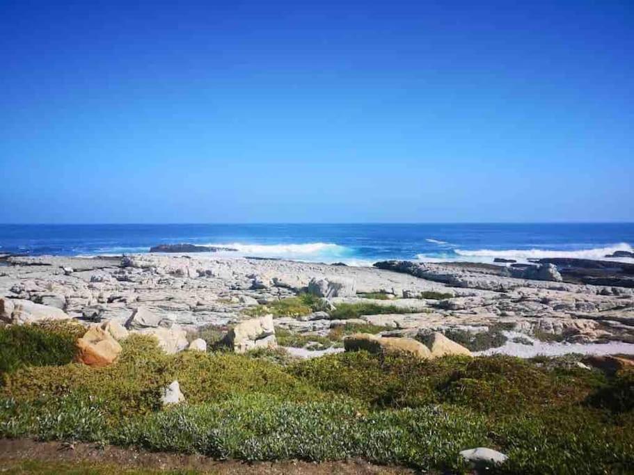 Whales & Waves Villa Hermanus Luaran gambar